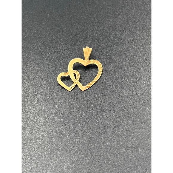 Michael Anthony 14K Solid Yellow Gold Small Open Heart Textured Pendant Charm - Picture 6 of 7